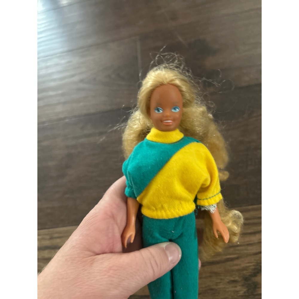 Vintage 1960s Twist n' Turn Skipper Mattel Doll Barbie Teal Yellow Tracksuit